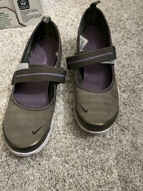 Nike Olive Green Mary-Jane Sneakers with Purple Insoles